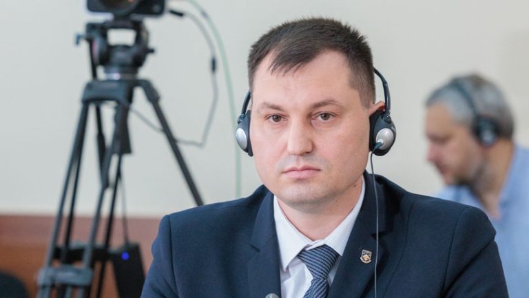 Război pe faţă în Justiţie! PG i-a deschis proces penal lui Vasile Plevan