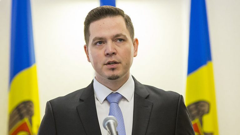 Tudor Ulianovschi îşi anunţă candidatura la alegerile prezidenţiale