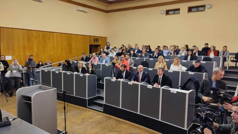 Noul Consiliu Municipal Bălți a avut prima ședință