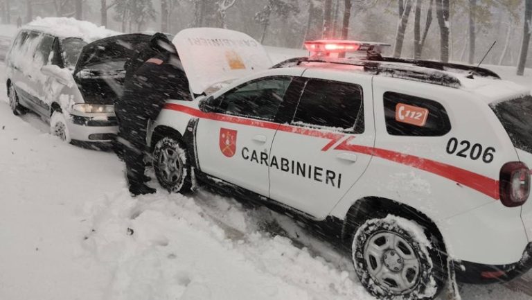 Carabinierii au intervenit în 50 situații de urgență în ultimele 24 ore
