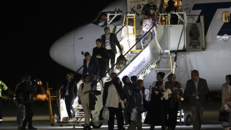 Alți șase cetățeni moldoveni urmează să fie evacuați din Fâșia Gaza