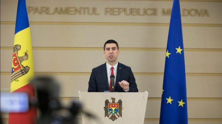 Șeful diplomației moldovenești pleacă în America