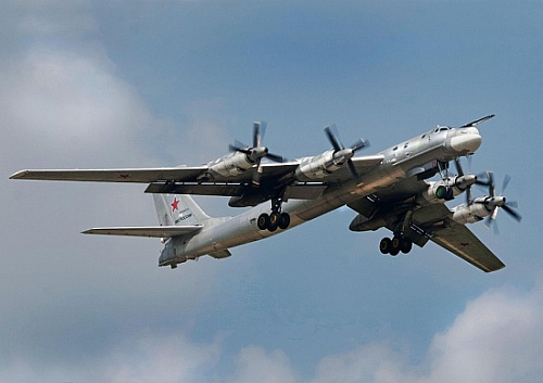 Rusia și-a mutat o treime din bombardierele strategice dincolo de Cercul Polar