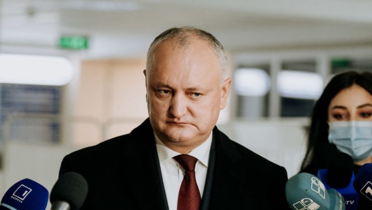 Politolog ucrainean: Prorusul Dodon pare să abandoneze rolul de lobbyist al Kremlinului