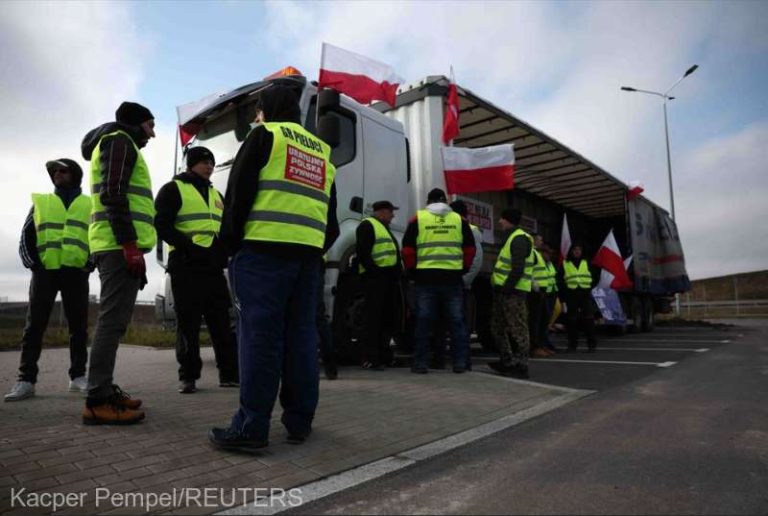 Fermierii polonezi suspendă blocarea frontierei cu Ucraina
