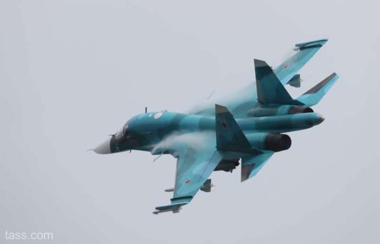 Un avion militar rus s-a prăbuşit în Caucaz! Ambii piloţi au murit!