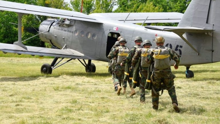 Militarii moldoveni s-au antrenat cot la cot cu camarazii români la „JCET—2024”