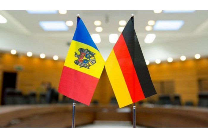 Patru deputați moldoveni pleacă în Germania