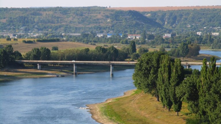Un pod va fi construit peste Nistru la frontiera moldo-ucraineană