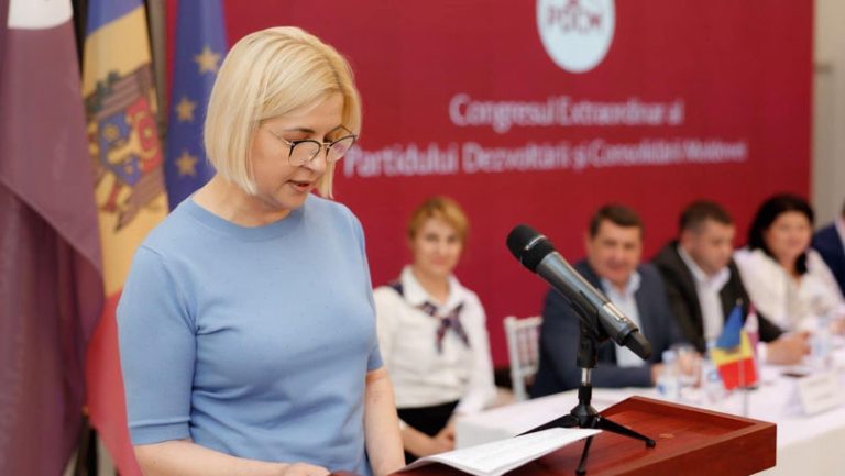Irina Vlah NU pleacă din politică