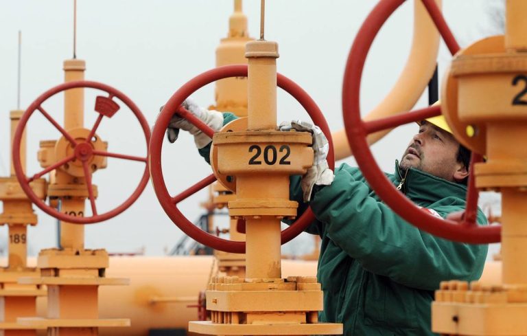 Rusia este dispusă să exporte în continuare gaze spre Europa. Kievul vrea să-i închidă robinetul