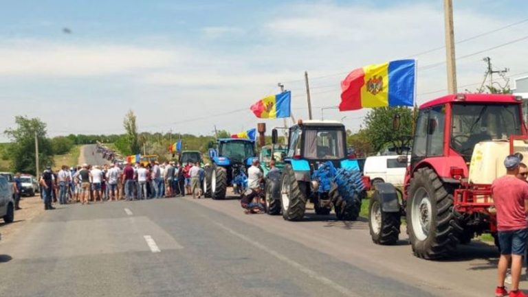Fermierii moldoveni se pregătesc de noi proteste