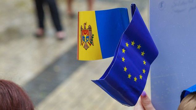 Dinescu: UE va ajuta Moldova să creeze o agenţie pentru combaterea ameninţărilor hibride
