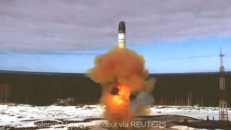 Rusia va pune în funcţiune aproximativ 50 de noi rachete intercontinentale
