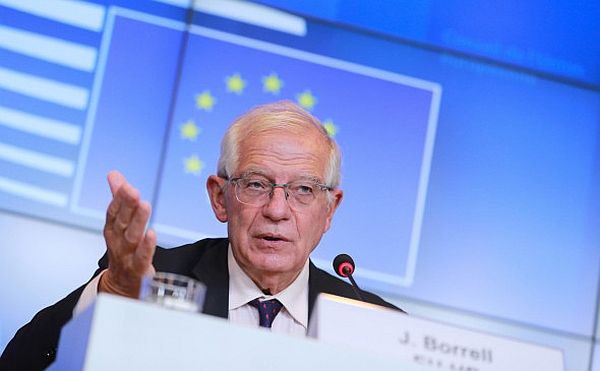 UE este ‘profund şocată’ de descoperirea a sute de cadavre îngropate sumar lângă Izium (Borrell)