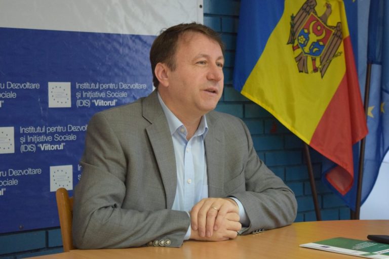 Igor Munteanu: Statul guvernat de PAS este în comă