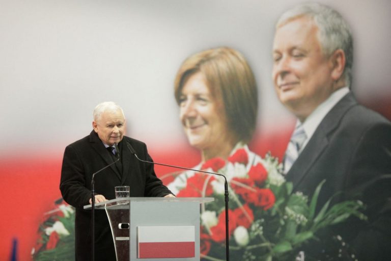 Kaczynski acuză Rusia pentru tragedia aviatică de la Smolensk