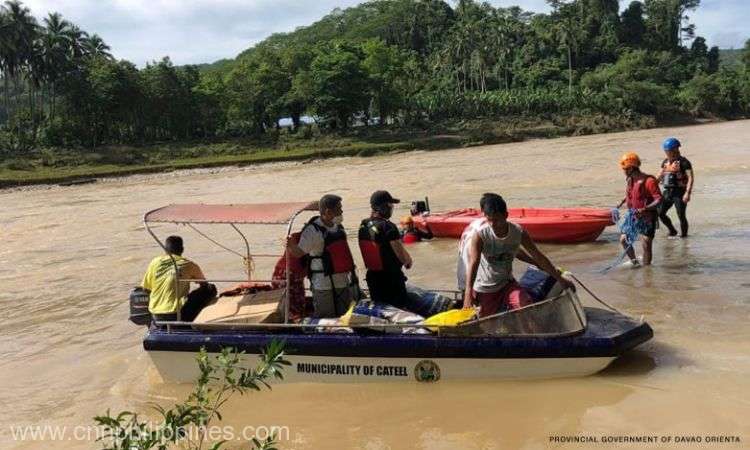 POTOP în Filipine (VIDEO)! Un om a murit şi peste 17.000 au fugit din calea puhoaielor