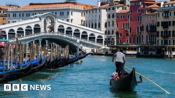 Mai multe canale din Veneția au secat