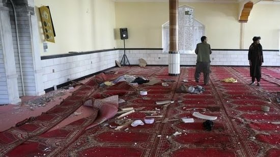 21 de oameni au murit în explozia produsă la o moschee din Kabul – VIDEO