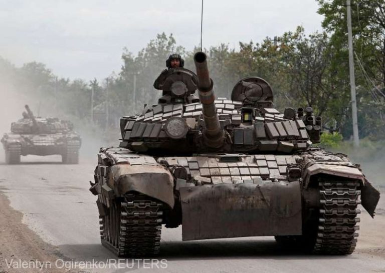 Rusia recurge la camioane de recrutare şi salarii mari pentru a atrage voluntari în armată care să lupte în Ucraina