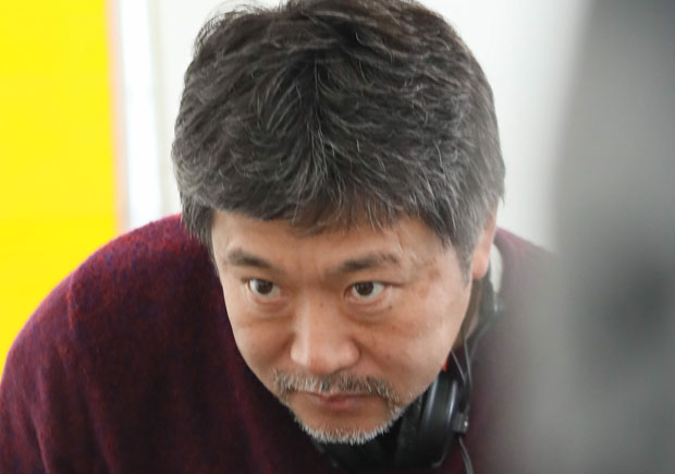 Hirokazu Kore-eda: Cinematografia japoneză este ‘prea mult orientată spre interior’
