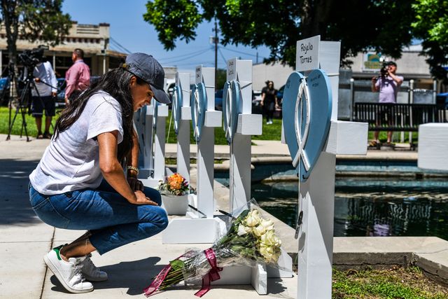 Meghan Markle a mers la Uvalde pentru a aduce un omagiu victimelor masacrului din Texas