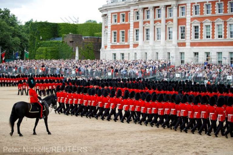 ‘Trooping the Colour’ deschide seria de evenimente dedicate reginei Elisabeta a II-a