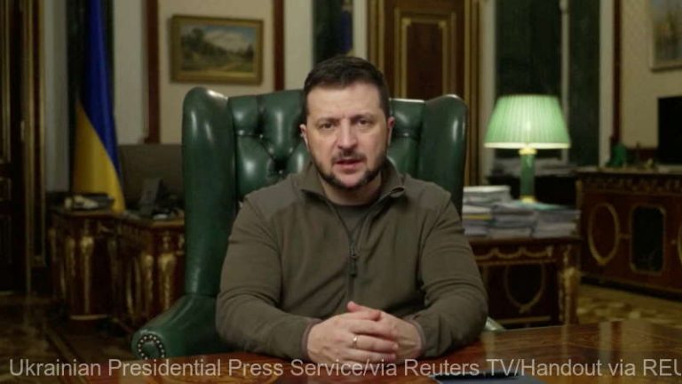 Zelenski le promite polonezilor din Ucraina drepturi similare cu ale refugiaţilor ucraineni din Polonia