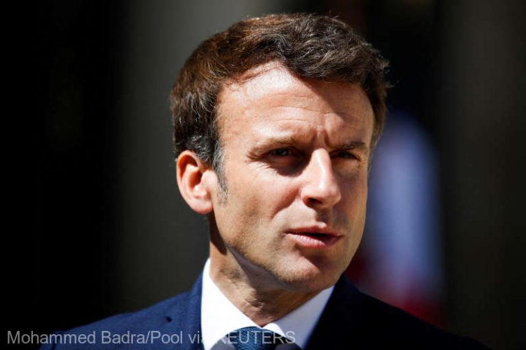 Macron: Franţa va livra Ucrainei sisteme de apărare antiaeriană