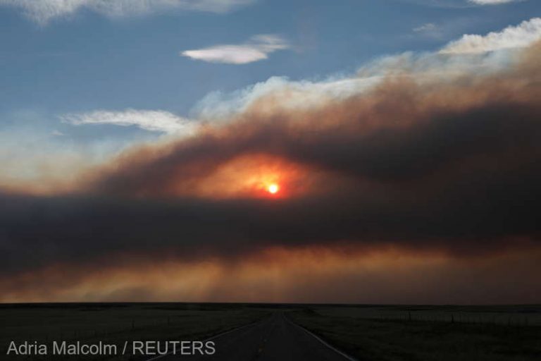 Un incendiu activ de 40 de zile în New Mexico, cel mai mare din istoria acestui stat