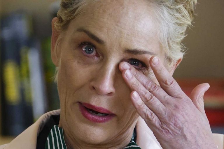 Sharon Stone a dezvăluit că are o ‘tumoră mare’, descoperită după un diagnostic greşit