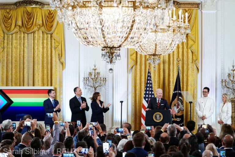 Biden a celebrat comunitatea LGBT+ la Casa Albă