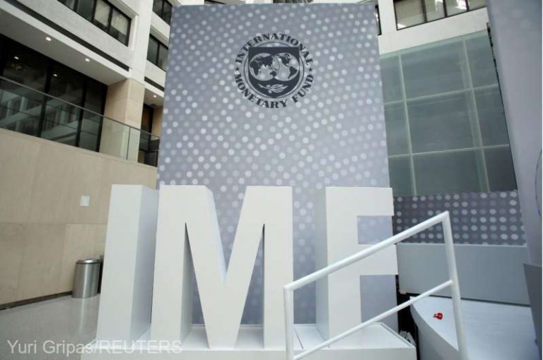 FMI cere BCE să continue majorarea dobânzilor până la mijlocul anului viitor