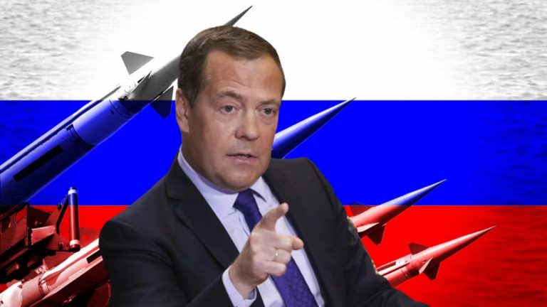 Medvedev: Rusia va ura bun venit cu rachete Kalibr viitoarei fabrici de tancuri germane din Ucraina