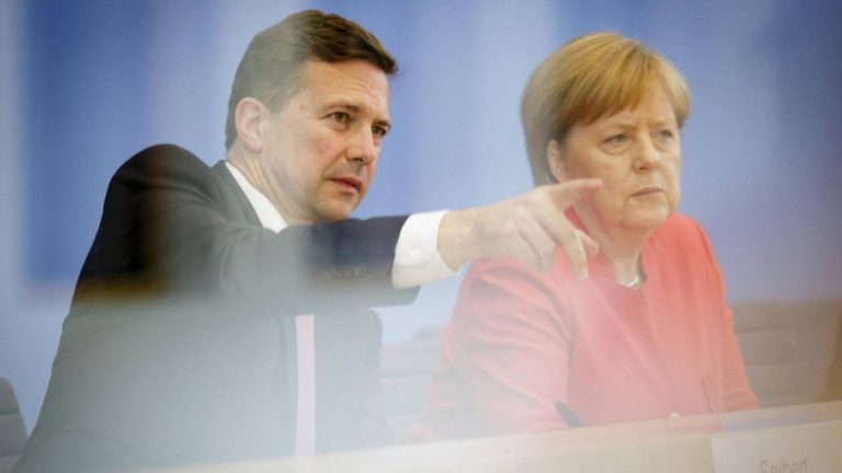 Fostul purtător de cuvânt al Angelei Merkel a fost numit ambasador în Israel