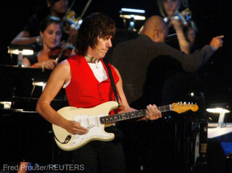 Legendarul chitarist Jeff Beck a murit la vârsta de 78 de ani