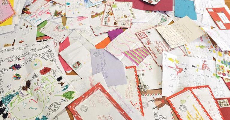 O poștă arhivează scrisori adresate lui Moş Crăciun ce au peste un secol . Află în ce țară