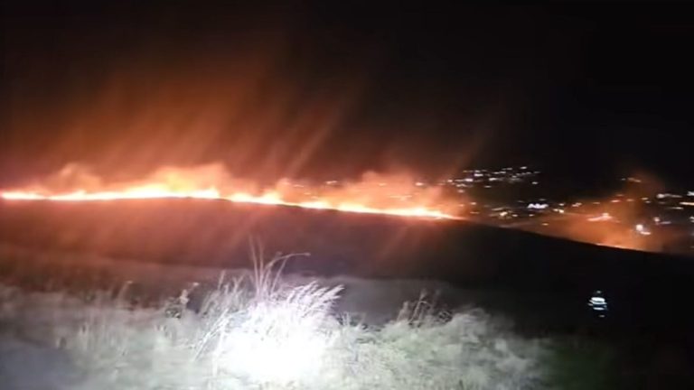 Incendiu de Revelion, provocat de artificii pe Muntele Pietricica