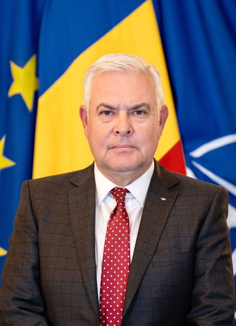 Ministrul român al Apărării a discutat cu șeful Pentagonului despre asistența suplimentară acordată Ucrainei