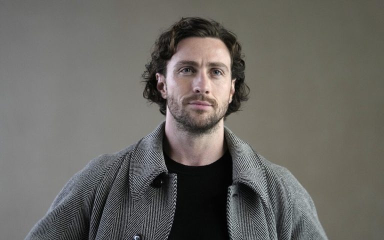 Actorul britanic Aaron Taylor-Johnson, marele favorit pentru rolul lui James Bond