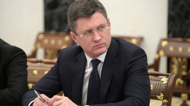Ministrul rus al energiei anticipează o redresare modestă a prețului petrolului în 2021