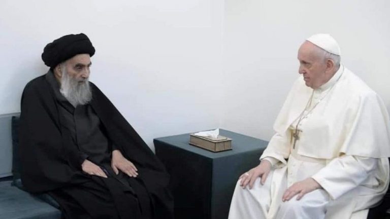 Marele ayatollah Ali al-Sistani către papa Francisc: Creştinii din Irak trebuie să trăiască în pace