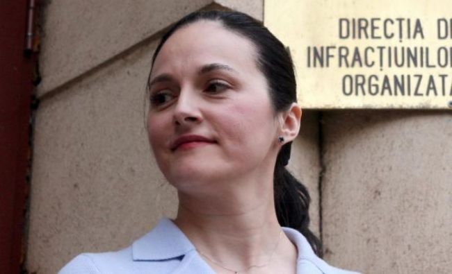 Alina Bica a fost dată în urmărire internațională