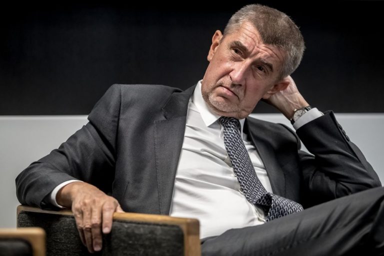 Eurodeputaţii denunţă ‘afirmaţii defăimătoare şi pline de ură’ din partea premierului ceh, suspectat de conflict de interese