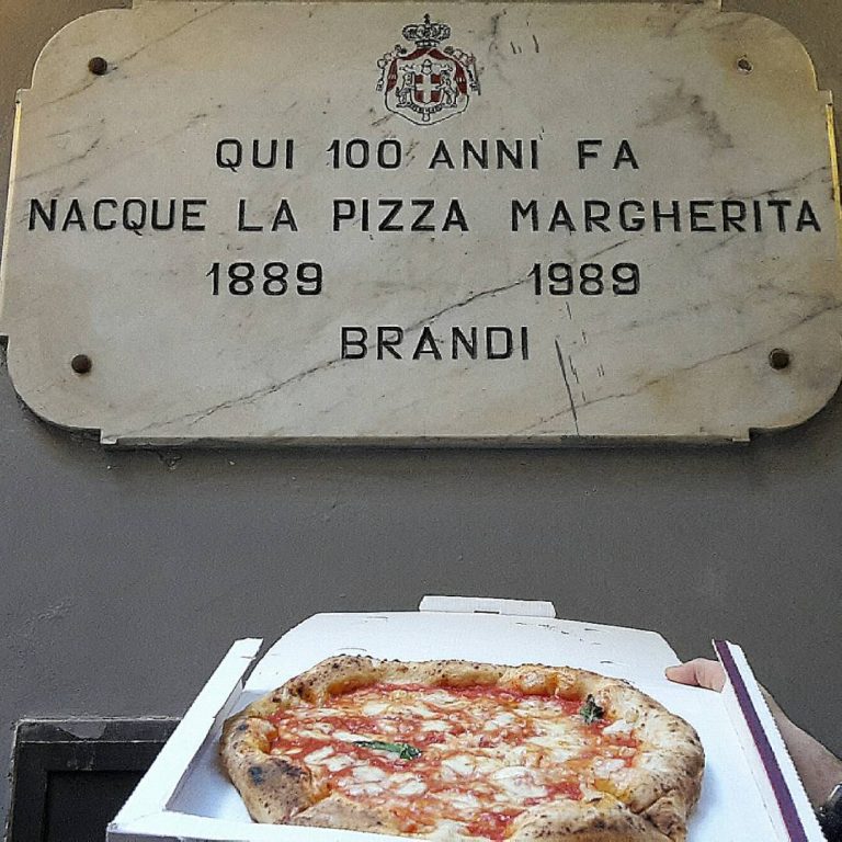 Pizzeria care a inventat pizza Margherita, închisă din motive sanitare