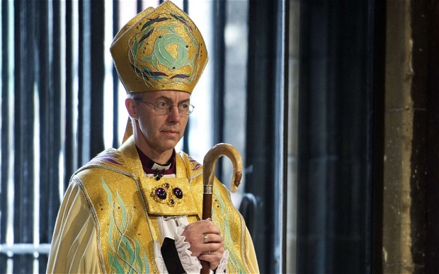 Arhiepiscopul de Canterbury afirmă că ‘rugăciunile sale se îndreaptă către rege şi familia regală’ după moartea reginei Elisabeta a II-a