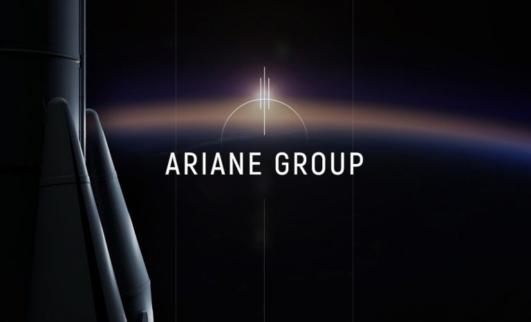 Traiectoria defectuoasă urmată de racheta europeană Ariane 5 ar fi putut cauzată de o eroare umană