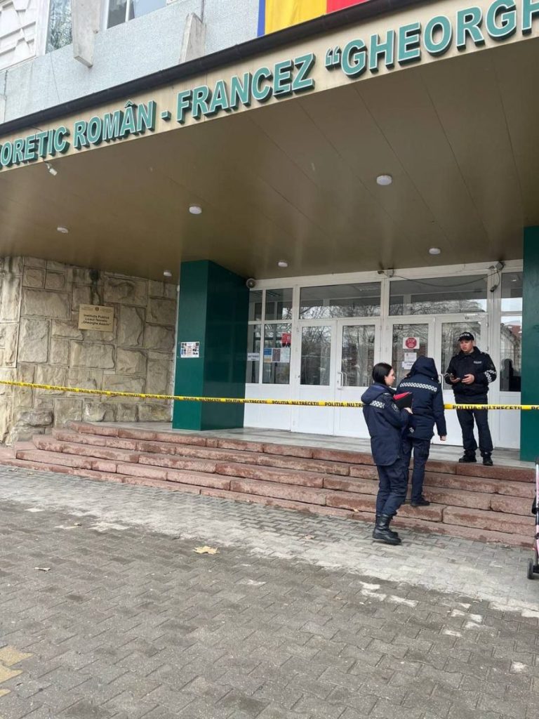 Alertă cu bombă la Liceul “Gheorghe Asachi” din Capitală