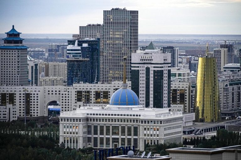 Numele capitalei Kazahstanului revine la Astana